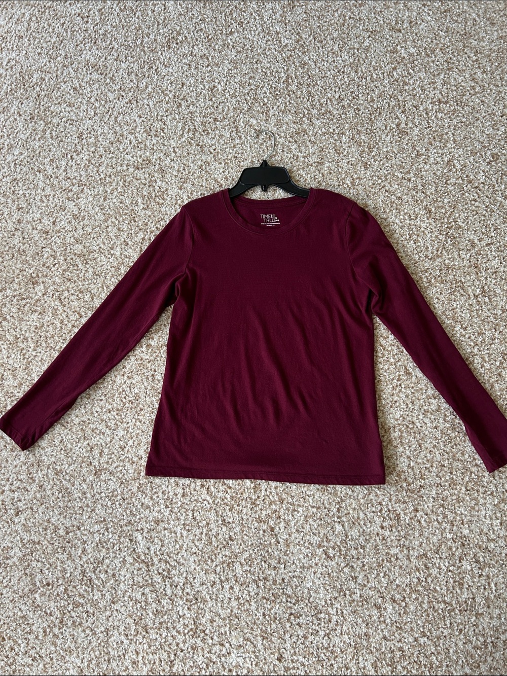 Time and Tru Long-Sleeve Crewneck Top - Wine